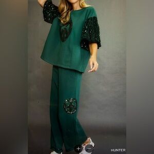272. Womens French Terry Peace Sequined Top and Pants Set